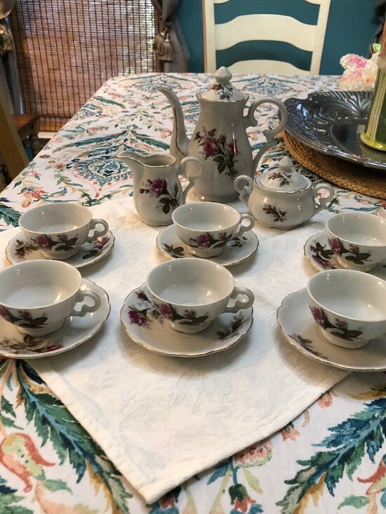 Other - VINTAGE "MOSS ROSE" TEA SET & 6 DEMI TASSE CUPS AND SAUCERS